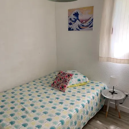 Rdj Avec Piscine Résidence Le Lavandor Apartamento *