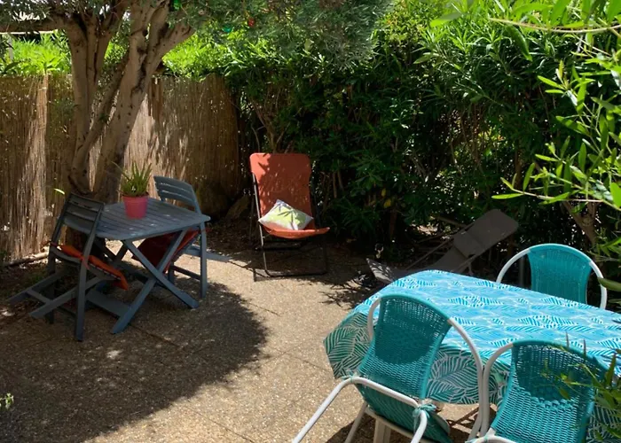 Rdj Avec Piscine Résidence Le Lavandor Appartamento Le Lavandou