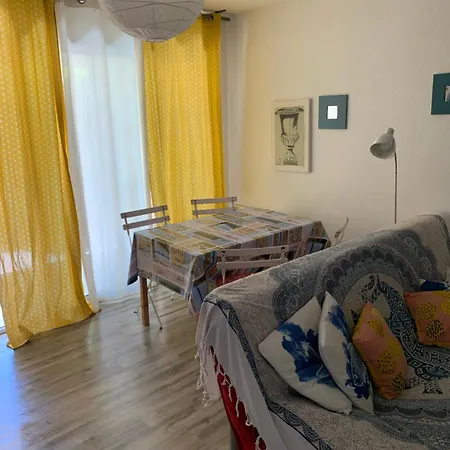 Rdj Avec Piscine Le Lavandor Le Lavandou
